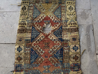 Cappadocia Yastik

Size 50x83 cm 

Please send me a direct message at kirmenrugs@gmail.com or @cevikrugs instagram                  
