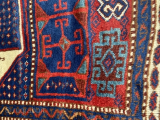 274x102
Savak rug                               