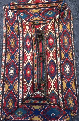 Caucasian sumakh cradle
Top condition and very nice color                         