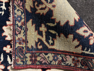 Saruk/farahan bag face
Size 77/52 cm pair rugs                          