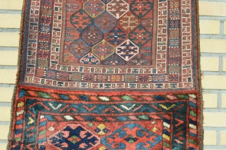 Colors for sale, Antique Luri Bahtiyar Bagfront with soumak weave.
Very good wool and design..                   