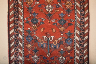 Beautiful Antique Afshar small rug good wool good pile good natural colors no low areas its as found need a little wash... 
size approximately 130 x 98 centimeters     