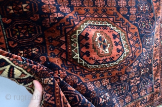Super fine knoted Antique Baluch Halfbag with velvety wool Full Pile, Natural colors old mothbites few small old repairs Many silk Highlights
82 x 75 centimeters        