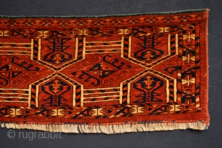 Rare Type of Kejebe Patern from probably Kizilayak turkoman Tribe
Beautiful soft wool and colors
few place minor old mothbites Cleaned and washed
size aprox 126 x 34 centimeters       