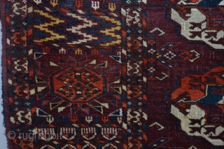 Beautiful strong saturated squarish mid 19th century Tekke turkoman with very actractive mainborder, great/ big ornaments with stunning paterns
size 245 x 214 centimeters          