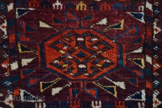 Beautiful strong saturated squarish mid 19th century Tekke turkoman with very actractive mainborder, great/ big ornaments with stunning paterns
size 245 x 214 centimeters          