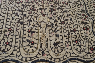 Very Rare type of Ottoman period Balkan ( Bosnian Banja Luka ) circa 1800 Prayer Aplique
many silver treads velvet and wool  size aprox  186 x 135 centimeters 
It is as  ...