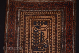 Beautiful Antique  Camelground Baluch small tent rug  circa 1900's 
Very nice kind of a Tree of life patern  size aproximately 126 x 76 cm
need a little wash it is  ...