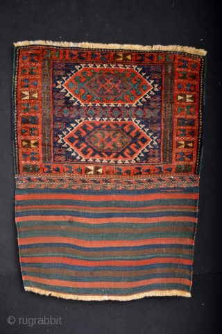 Top Qualty 19th century  Kurdish Bagface with original kilimback
All natural colors and very good wool 72 x 50 centimeters without kilimback
Music for the eyes        