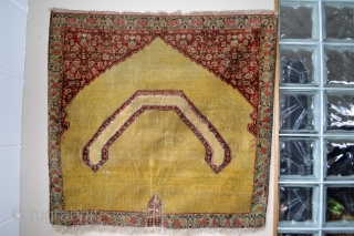For Happy days Incredible fine Yellow 19th century kurdish saddle cover.
Very decorative, 100% silky wool natural colors , as found with old repairs and stains.
For happy days and not so happy days  ...