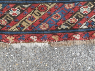 Beautyfull Antique Shirvan from the end of 19 th century.
Evenly low pile some places worn. but still good for decoration.
The colors are 100% natural dyed. Good Drawning and colors.
Size 143 x 99  ...