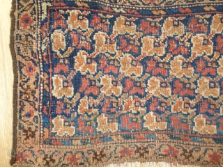 Afshar bagface 19 th century 100 % nutural dyed wool

size 51 x 32 cm                   