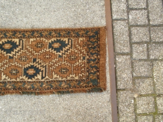 Antique Ersari
Good wool and condition colors are natural
size 163 x 37 cm                     