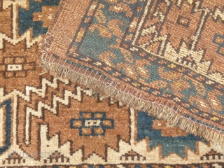 Antique Ersari
Good wool and condition colors are natural
size 163 x 37 cm                     