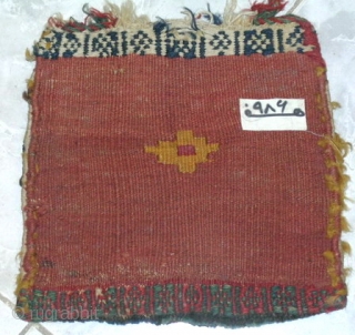 small bag with mixed neddle work,carpet knotted on kilim base,size 027cmx026cm circa 1900 wool on wool,all natural colors no any restoration or damages.
origin Cetral of Persia at Fars province.    