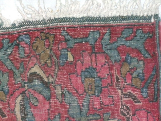 Persian Vagereh
small bidjar Vagereh,North West,wool on cotton base,circa 1940,
mintcondition,no ends Or sides missing.size,036cmx027cm.                    