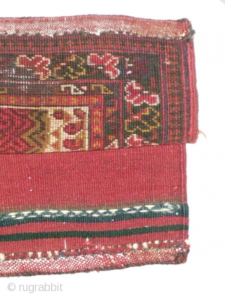 South Persian origin Afshar Kerman small pieled bag.
size:0.30cmx0.25cm,circa 1940,all wool mint-condition with high quality soft wool woven,with rose motif.              