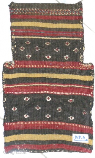 Persian salt bag 
North East origin at Khorasan province by Kalat tribal ( the famouse one in nice and good quality of art)
size:0.46cmx0.27cm,circa 1920.
mint condition,no ends or sides missing,neddle work on flat  ...