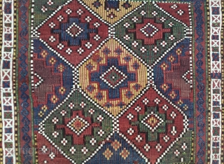 Caucasian Verne Bagface,19th Century 
Size:51x52cm / 21x20 inc                         