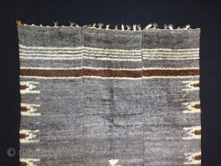 
Anatolian Goat Hair Siirt Blanket Size:247x148cm / 8’1”x4’10”                         