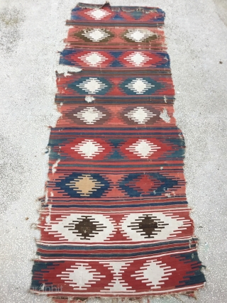 18th Century Anatolian (Sivas)Kilim 
Size:13’’5”x5” / 411x157 cm                         