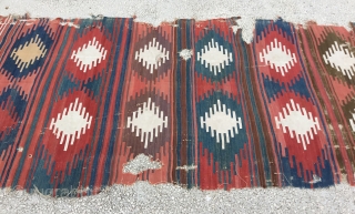 18th Century Anatolian (Sivas)Kilim 
Size:13’’5”x5” / 411x157 cm                         