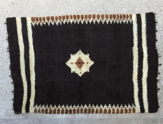 Siirt Blanket-Southeast Anatolia-early 20th century-Angora goat hair on cotton string warps-excellent condition Size:198x133cm / 6’6”x4’4”                  