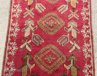 Central Anatolian 19th Century Kirsehir runner
 Size:391 x 101 Cm 
12'11"x3'4" Please take the time to view my other pieces. Thanks            