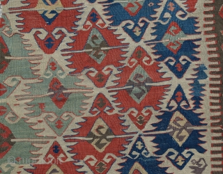 Antique Central Anatolian kilim (Konya)
size:363x78cm
         22"x2'8"                   