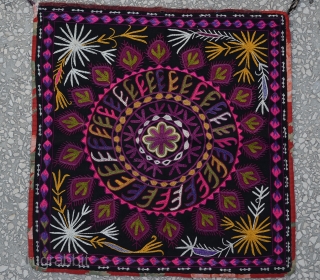 Uzbek Mirror Cover, Wall Hanging Size:62x59Cm
24x24inches                           