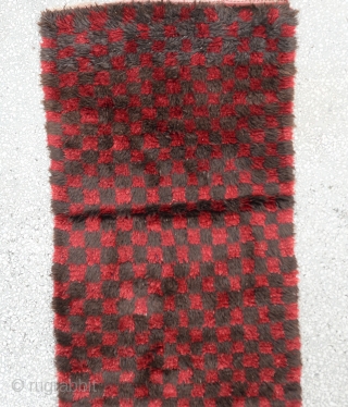 Central Anatolian Vintage Tulu Rug 
Size:157 x 88 Cm
         2'11"x 5'1"              