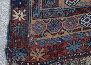 East Anatolian Kurdish Rug-Late 19th Century
Size:104 x 220
        3'6"x7'1"                 