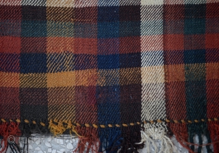 Qashkay Moj blanket Kilim In good colors,two small repaired Circa 1900th
Size:184 x 226 Cm
         6"x 7'4"         