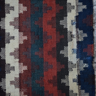 Qashkay Moj blanket Kilim In good colors,two small repaired Circa 1900th
Size:184 x 226 Cm
         6"x 7'4"         