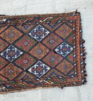 Baluch Balisht (pillow-bag), Mushwanni tribes, south-east Persia. Complete with stripe light brown -weave back and in good pile 
Size:46x75 Cm
       1'7"x2'5"      