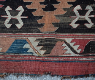 Old Anatolian (probably Afyon region) Kilim
Size:162x310 Cm
        5'5"x 10'4"                 