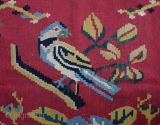 Antique Immigrant Kilim
 Size:149 x 204 Cm
         4'11"x6'9"                 