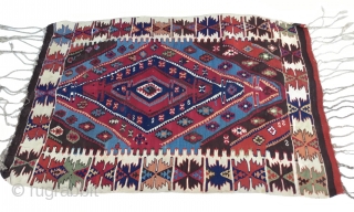 East Anatolian Kilim Rug 
End of 19th Century 
Size:130X102cm / 4’4”X3’4”                      