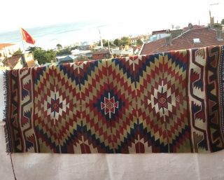 Manastir kilim 19th Century-Begining of 20th 
Size:131X64cm / 4’2”X2’1”                        