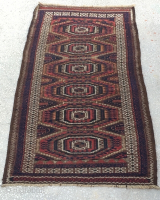 Beluch Rug
size:195X97  / 6'5"x3'3"                            