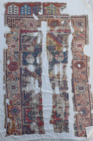 18th Century 
Central Anatolian
 Konya Rug Fragment.Size 115 x 177 Cm
                       ...