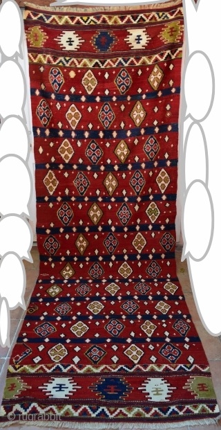  Mediterranean region (Varsak) Antalya Kilim
Size:120x330Cm
      :3'10x10'10"                     