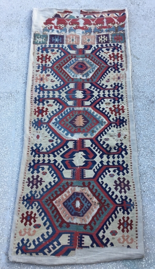 End of 18th Century’Central Anatolian Konya Kilim Early 19th Century 
Size:120x310Cm
        3’11x10’1”              