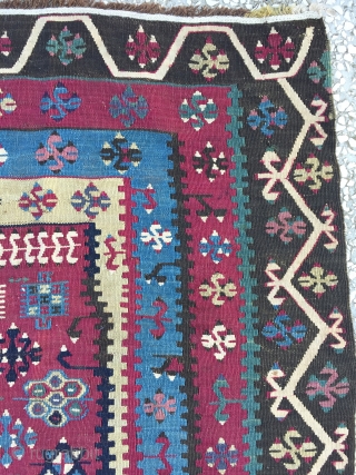 South-East Anatolian Reyhanlı kilim or Aleppo? 19th Century
Size:164x88cm / 5'4"x2'11"                       