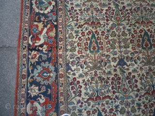 Antique persian Handmade Qum carpet size 310x220cm Zelosoltan Design
fairly good condition 
free postage to uk mainland                 