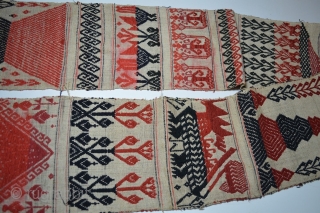 Interesting Large antique Laotian temple banner textile from Laos

A long woven textile Buddhist temple banner  

Woven with images of Stupas, Buddhist and temple guardian figures and geometric designs

Period : early 20th  ...