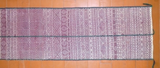 Chin "Arang" womans shoulder cloth, Burma, Light thread homespun,
red and black store bought. 39 x 217 cm. circa 1960-1980              