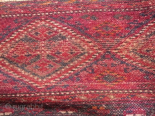 Beautiful Big Kurd Jaf with very nice colours and excellent condition,fine weave.Ready for the display.Size 4'2"*2'6".                 