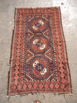 Baluch Rug with great natural colors and fine weave,all original without any repair or work,nice pile allover,very bold desigen,Size 5'2"*3'1".E.mail for more info and pics.        