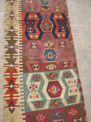 Finely wovern Anatolian Kilim half with good natrul beautiful colors,very nice design,good age.Size 11'5"*2'6".E.mailf for more info.                